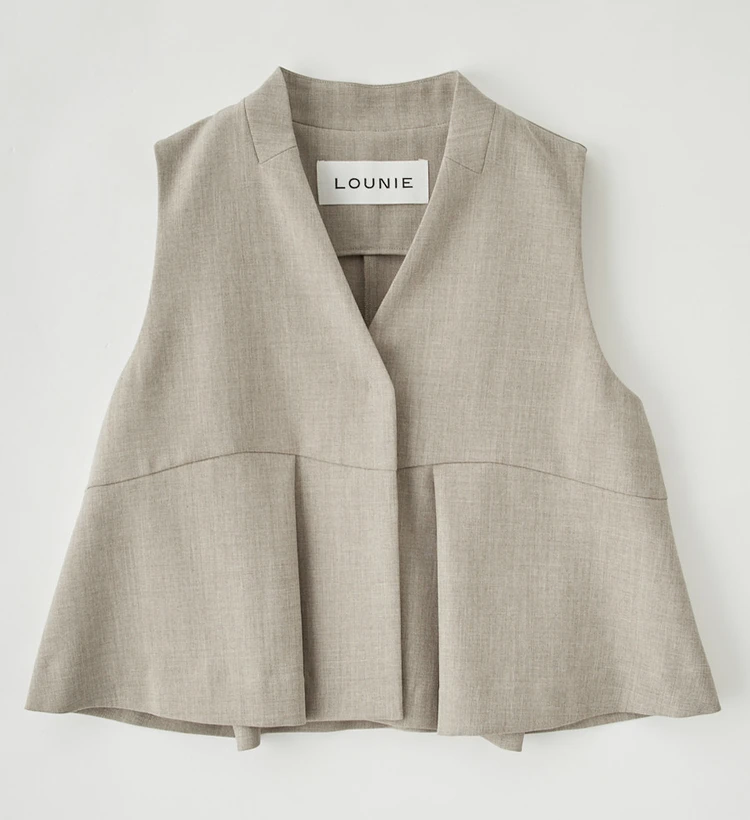 ルーニィ　ショートペプラムジレ　￥24200