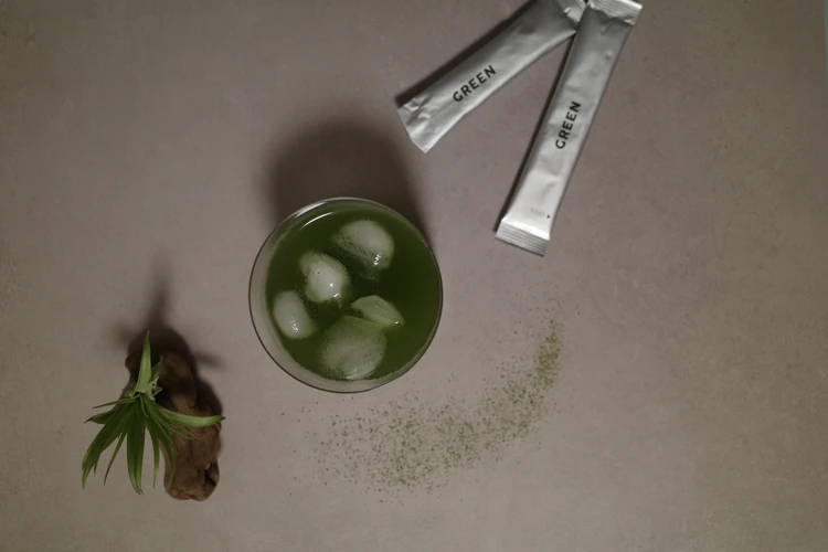 be, ビー, グリーンGF, スムージー, インナーケア, 青汁, 健康食品, 乳酸菌, 国産野菜, グルテンフリー, 大麦若葉, 美容サポート, 便秘改善