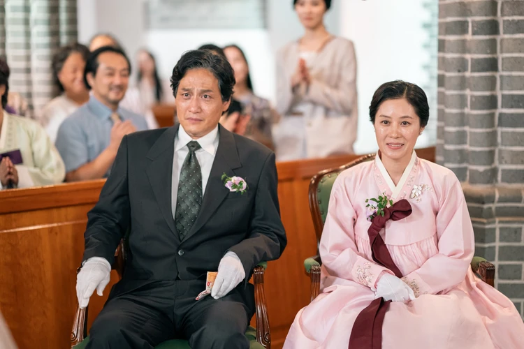 おつかれさま:パク・ヘジュンとムン・ソリ