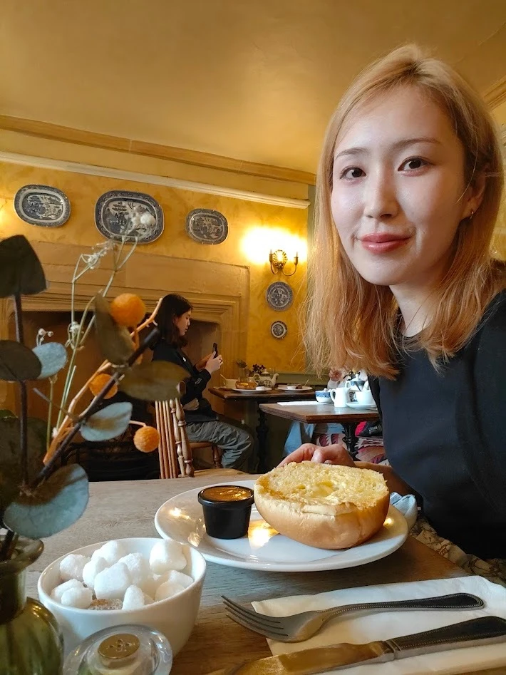 サリーバン　イギリス　バース