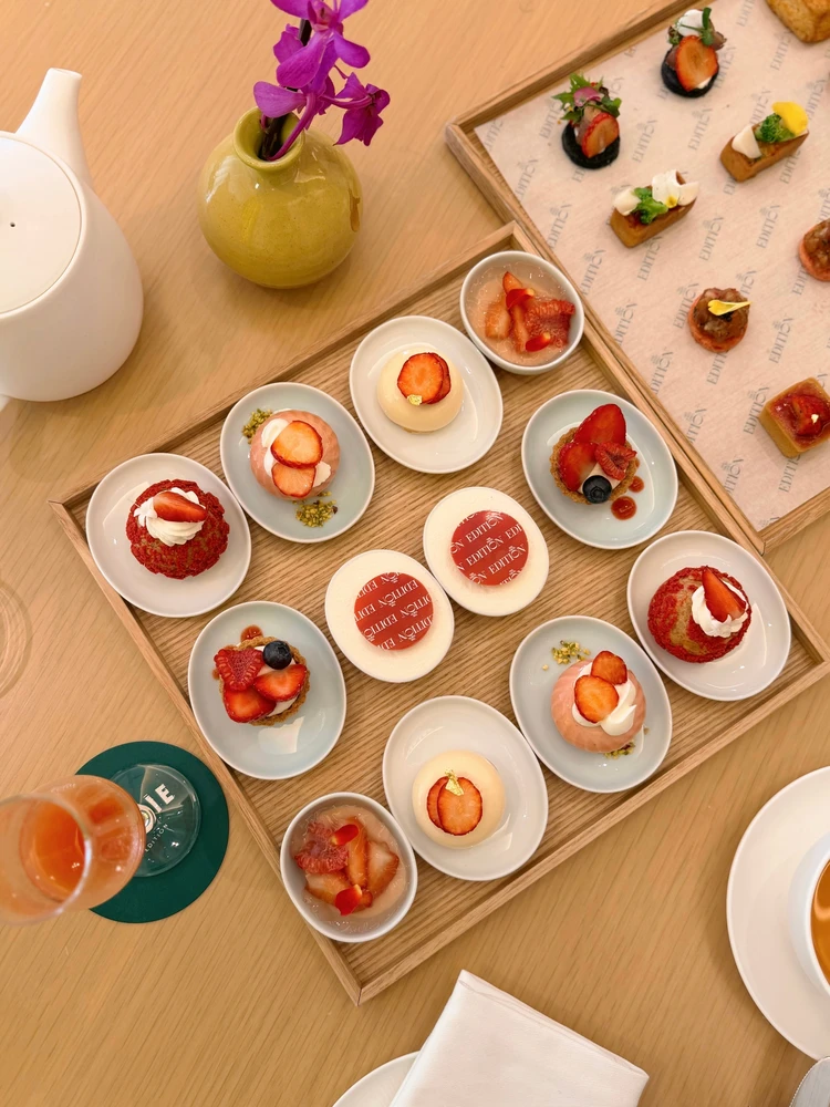 エディション銀座 いちごスイーツ アフタヌーンティー 東京ホテル 苺 ストロベリーアフタヌーンティー