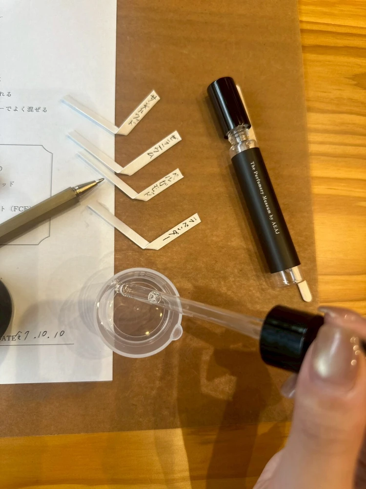 【香りを“創る”贅沢体験】AEAJグリーンテラスの調香Barで自分だけの香りに出会う_4