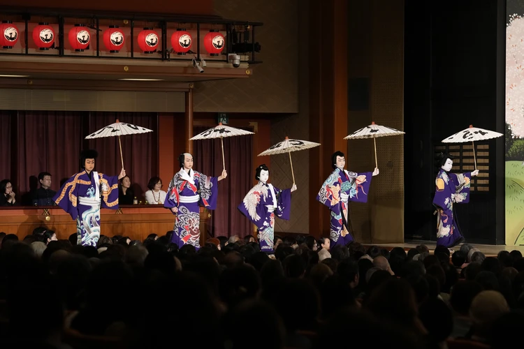 弁天娘女男白浪の稲瀬川勢揃いの場面、舞台写真 2025