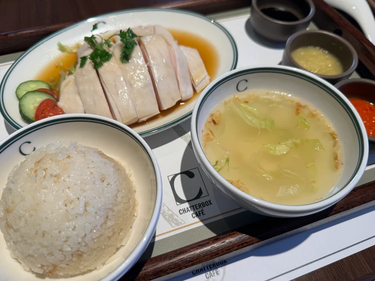 CHATTERBOX名物 チキンライス