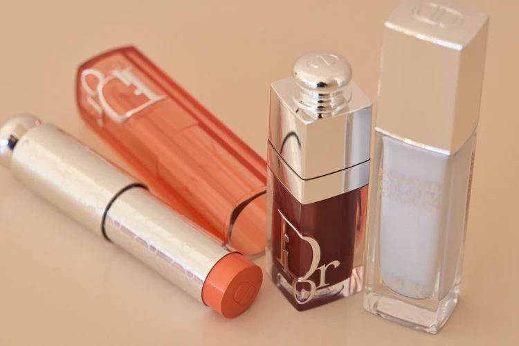 【佐藤晴美】『DIOR(ディオール)』の新作グロスで作る、大人のジューシーリップメイク