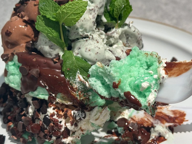 【チョコミン党集まれ!】新宿高島屋のデパ地下でチョコミントスイーツ集結_3