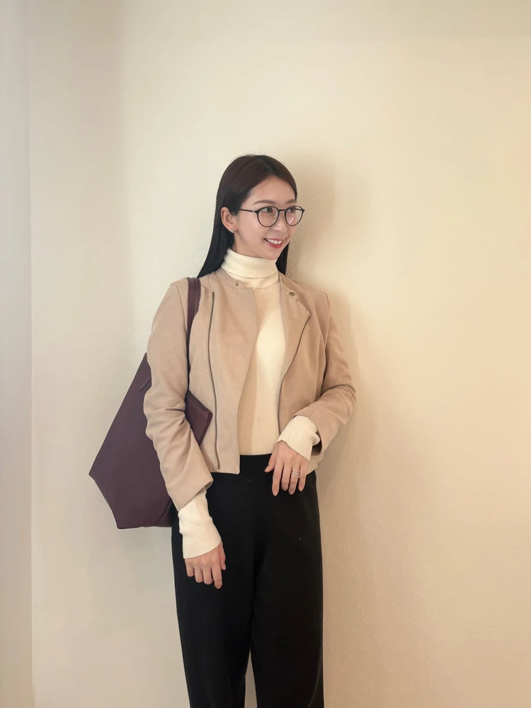 季節の変わり目に”ちょうどいい” 気温別の通勤コーデ3選_5