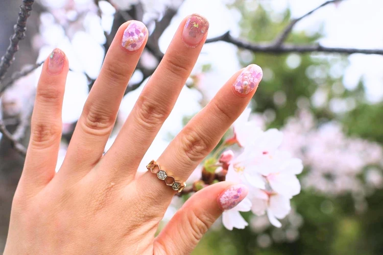 【2026春】指先からブルーミーに♪お花見にときめきネイル2選_3