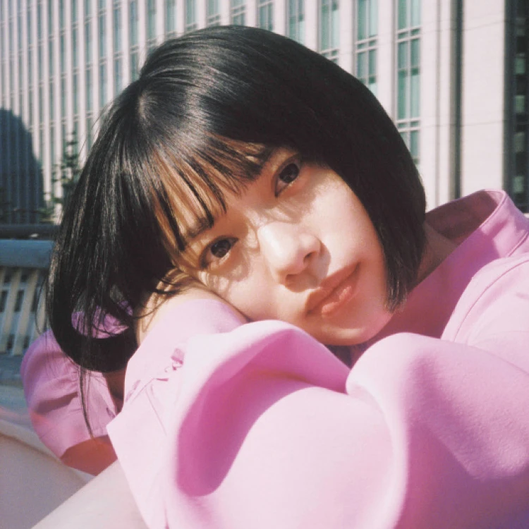 杉咲 花さん