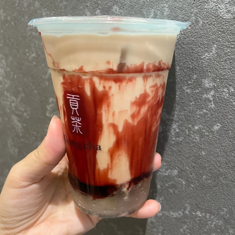 ゴンチャ りんごとクランベリー ミルクティー