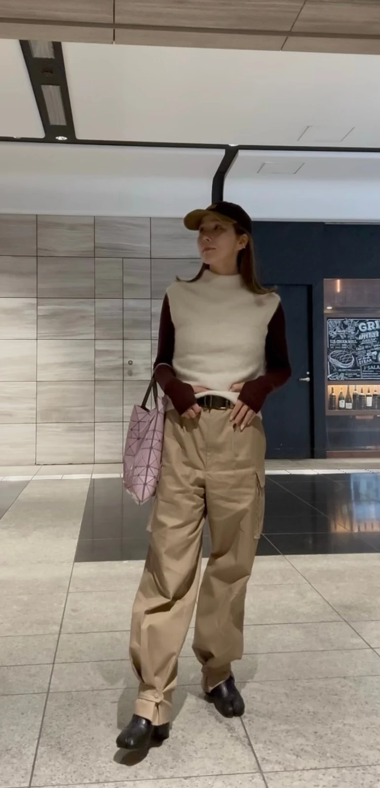 着回し万能！ニットベストのレイヤードコーデ#ファッション部_2