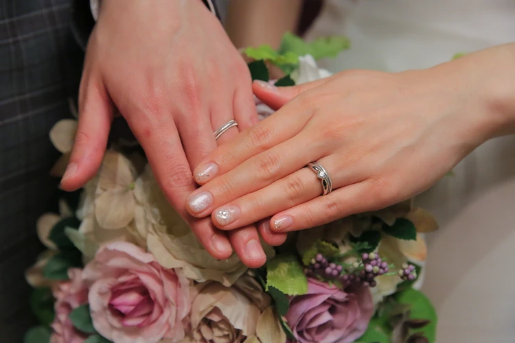 【Tiffany & Co.】骨スト・ブルべ冬のアラサー夫婦がティファニー「ミルグレイン バンド リング」を選んだ理由#結婚指輪_5