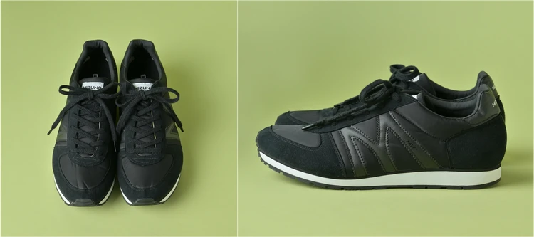 歩きやすくて疲れない！ 軽やかにフィットする「ミズノ」の薄底スニーカー【きれいめ服に似合う黒スニーカー】