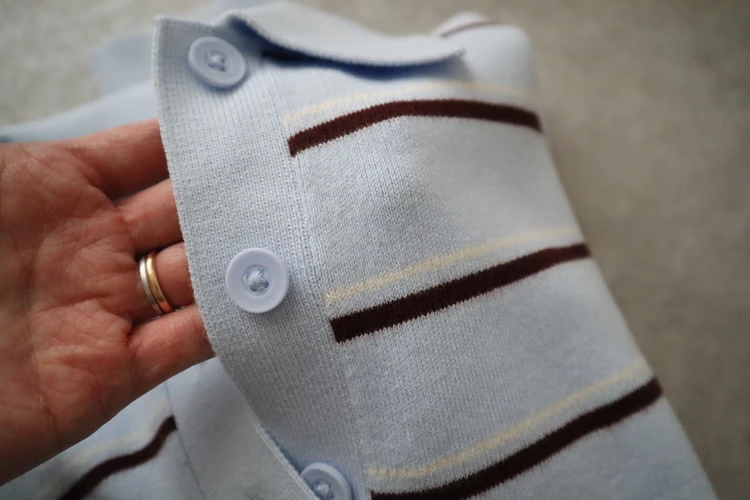 ユニクロ UNIQLO スムースコットンポロセーター 新色 新作 柄 ボーダー ニット 透け感