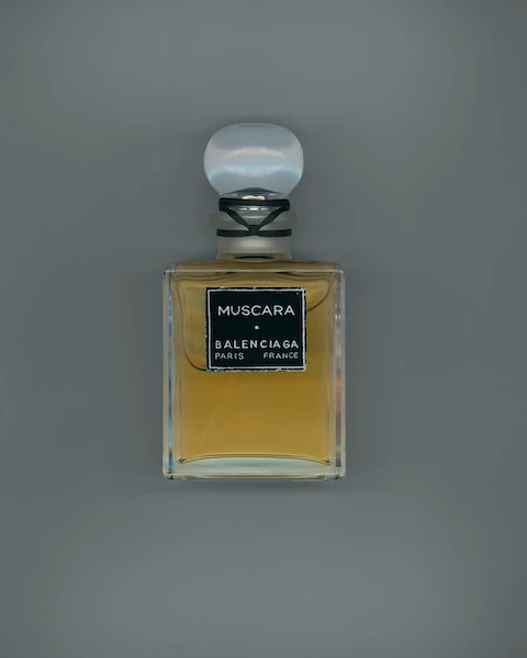 バレンシアガ パルファム ムスカラ