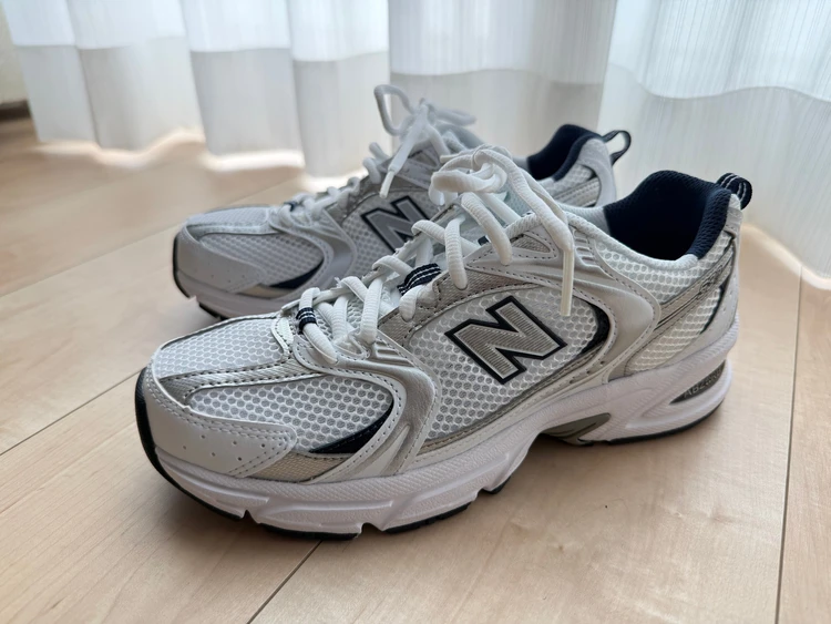 ニューバランス530