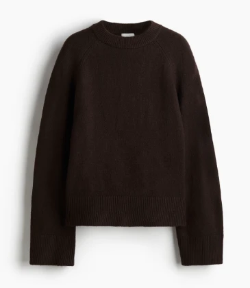 【H&Mで発見♡】旬のブラウンニットでつくる“きれいめオフィスコーデ”_1