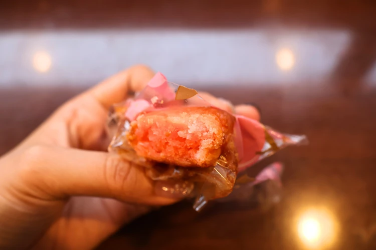 春を彩る"山梨スイーツ"！桃＆マスカットの新作焼き菓子がまるでもぎたて果実で凄い。_4