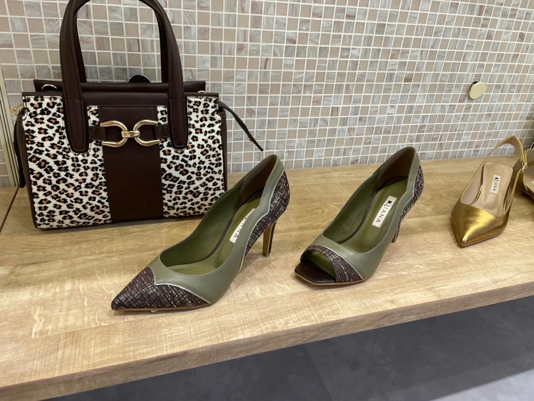 【DIANA】 2025 Autumn Winter 展示会レポ_3
