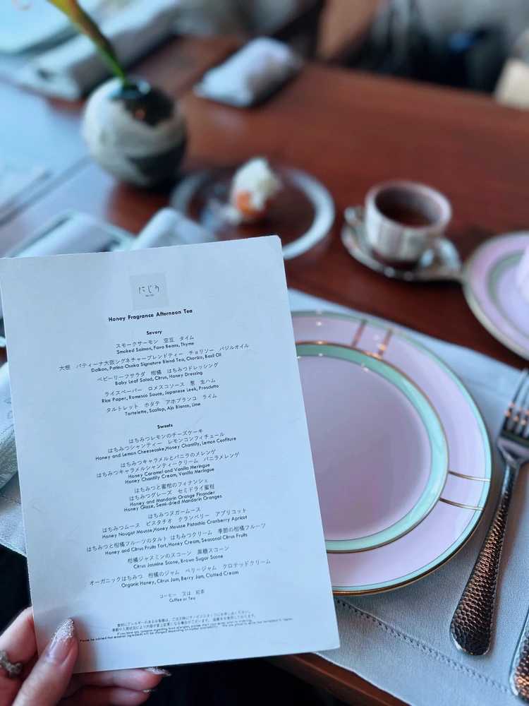 【パティーナ大阪】大阪城を一望できる贅沢ティータイム_4