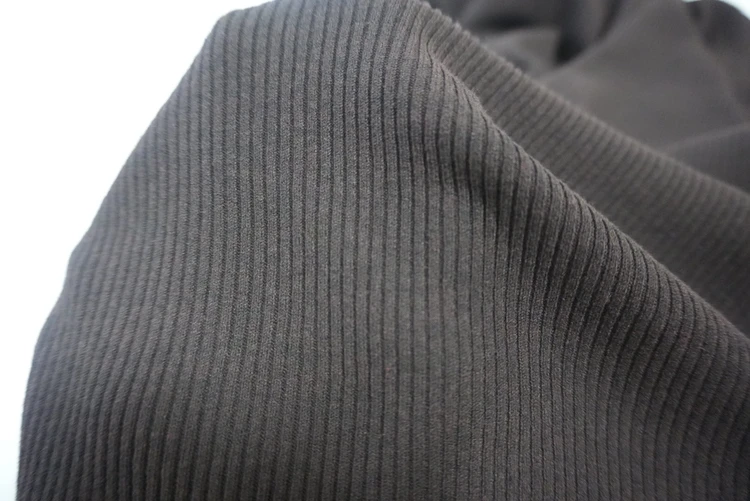 【UNIQLO(ユニクロ)】秋先まで使える！ウォッシャブルリブニットワンピース／ノースリーブ 1,990円_4