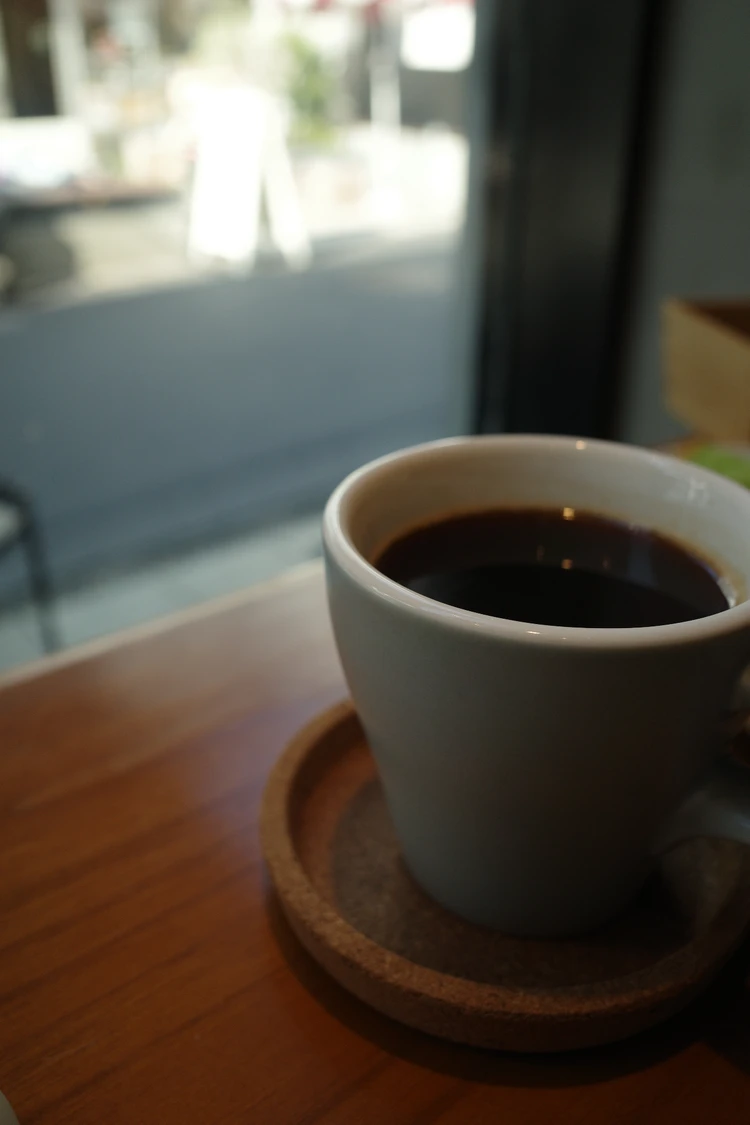 隠れ家カフェ