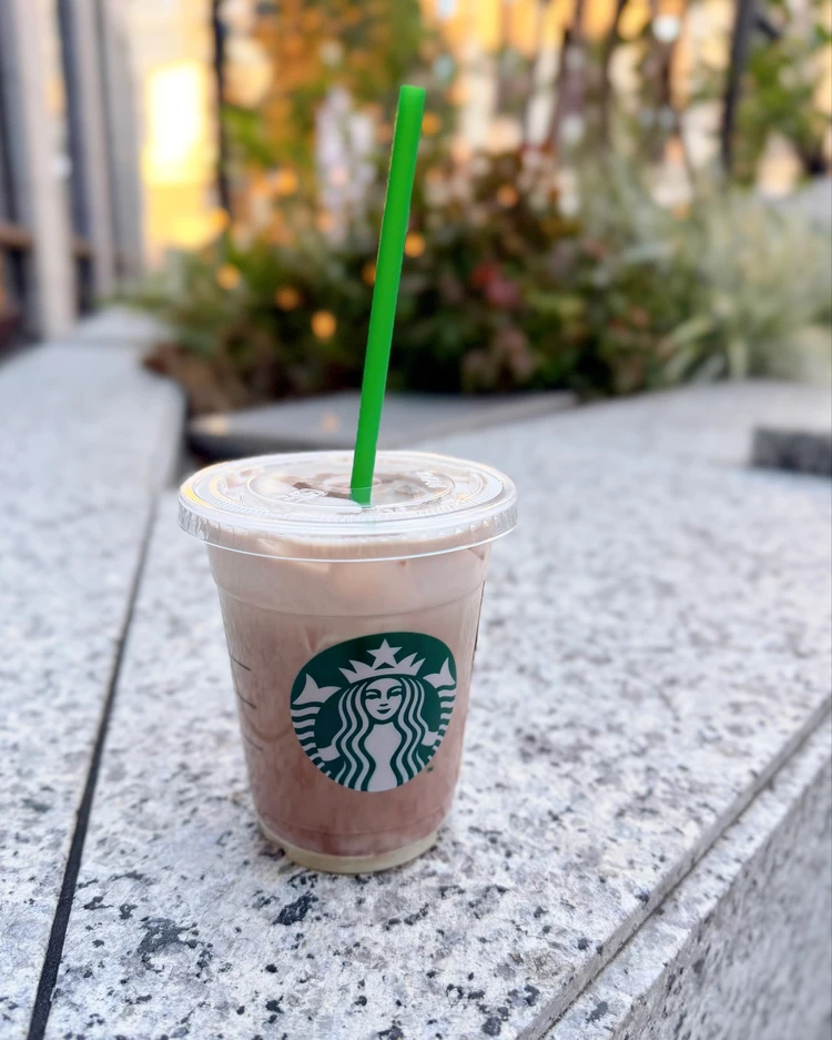 スタバ新作　スイートミルクチョコレート　バレンタイン　季節限定