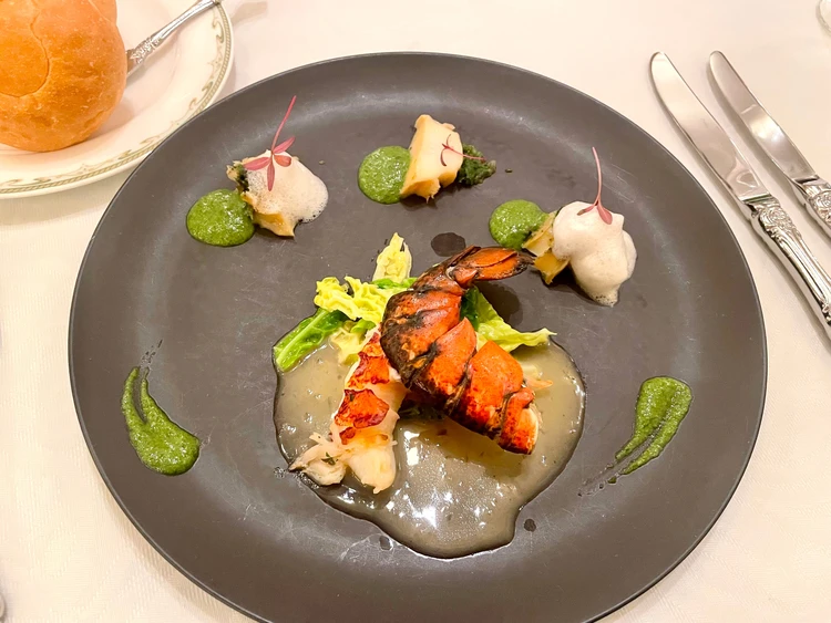 「S.S.コロンビア・ダイニングルーム」スペシャルコース