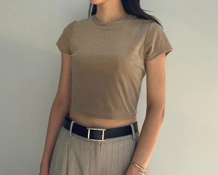 【GU】¥1,290の"ベロアトップス"で始める、残暑の秋支度_2