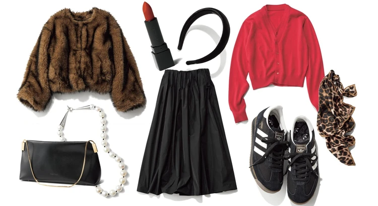 【大人のローテクスニーカーの楽しみ方】華のあるアイテムで盛って女っぽく！３つのコツをご紹介