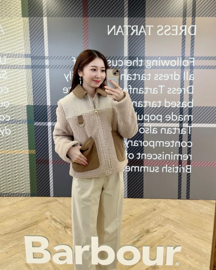 バブアー　展示会　アウター選び　モコモコ　フリース　試着レポ