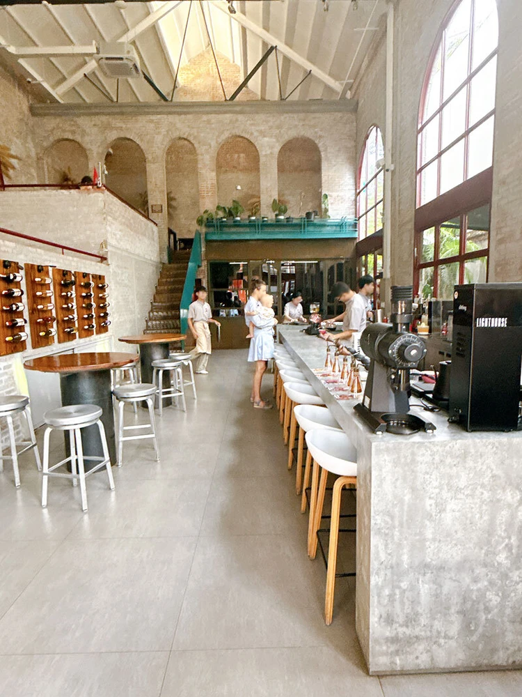 【ダナン】朝の一杯が特別になる場所。ダナンの洗練カフェ_5