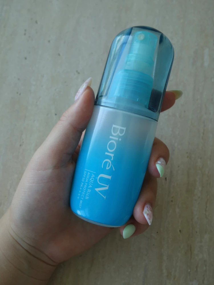 iore UV アクアリッチ 瞬間ミストUV SPF50 PA++++ B