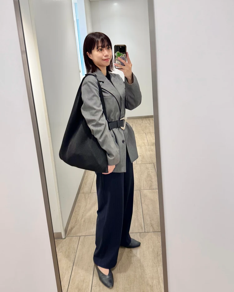 【リレー連載企画vol.3】「ユニクロ・GUの指名買いアイテム」2色買いした"ユニクロのタックワイドパンツ"_8