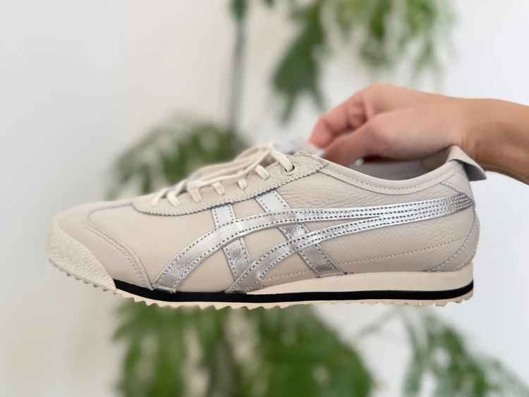 オニツカタイガー メキシコ66 SD