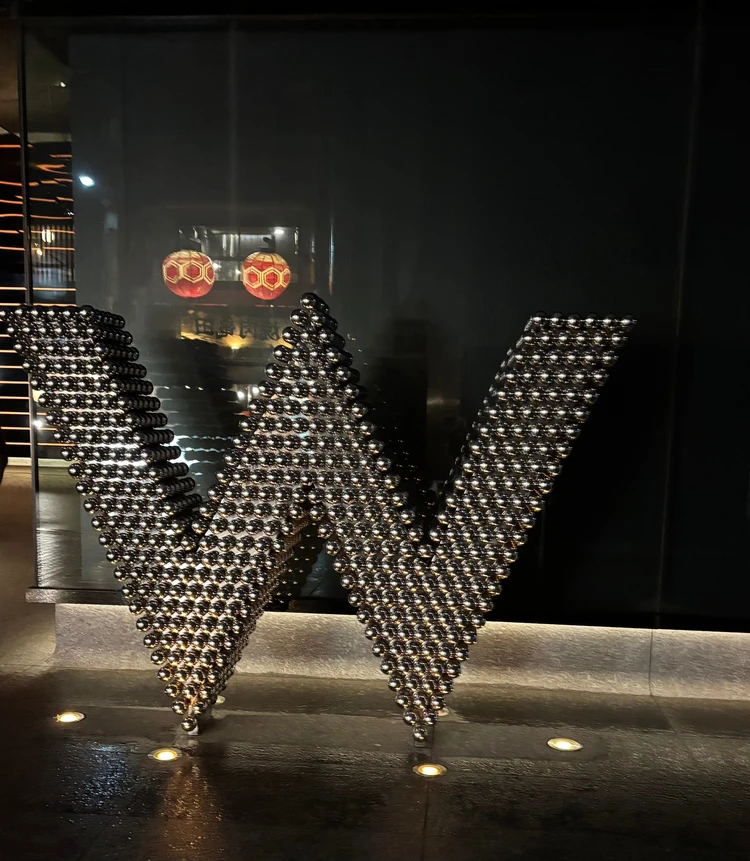 W Osaka エントランス