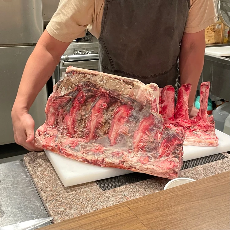 お肉が絶品!わいわい飲みたいイタリアン 「三越前ムレーナ」_3