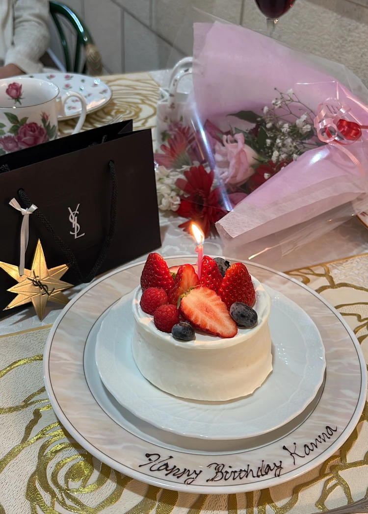 白金台 お花とアンティークに囲まれたディナー_4