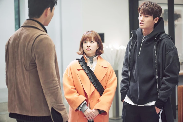 力の強い女ト・ボンスン　ボンスン（パク・ボヨン）とミンヒョク（パク・ヒョンシク）