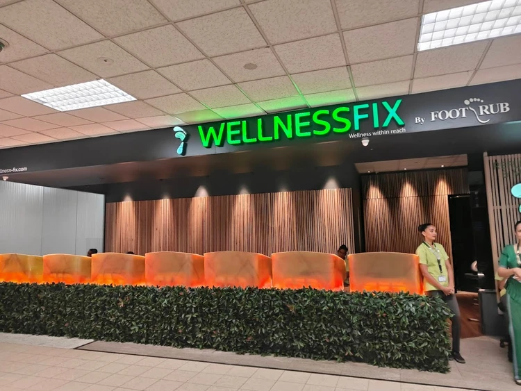 コロンボ空港　マッサージ