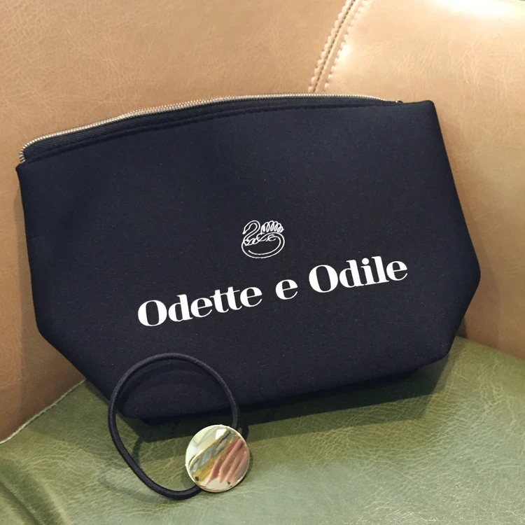 BAILA4月号特別付録のポーチ&ヘアゴム_1