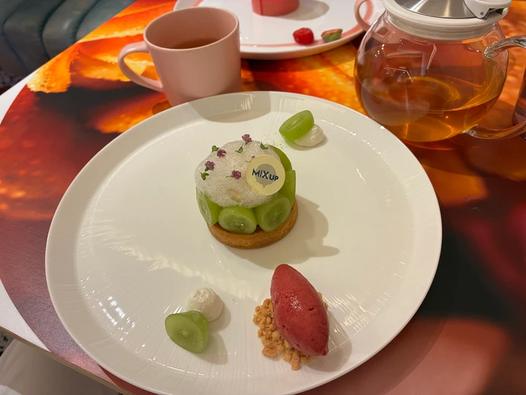 【カフェ難民対策】予約可能❣️Wホテル大阪でケーキセット🍰_2