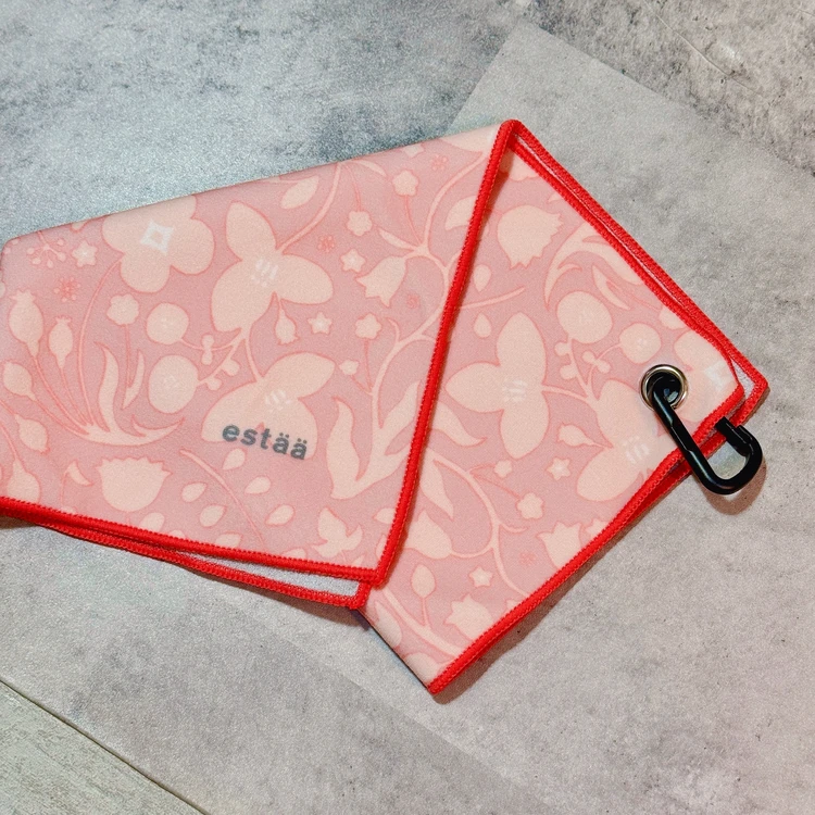 今話題の包むだけでポーチになるエスタ(estaa)の吸水タオル型の傘袋が便利!_2_2