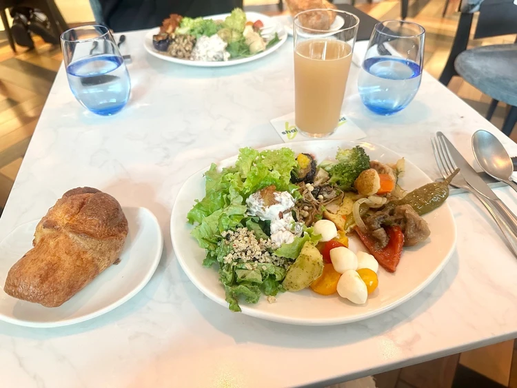 デリビュッフェ