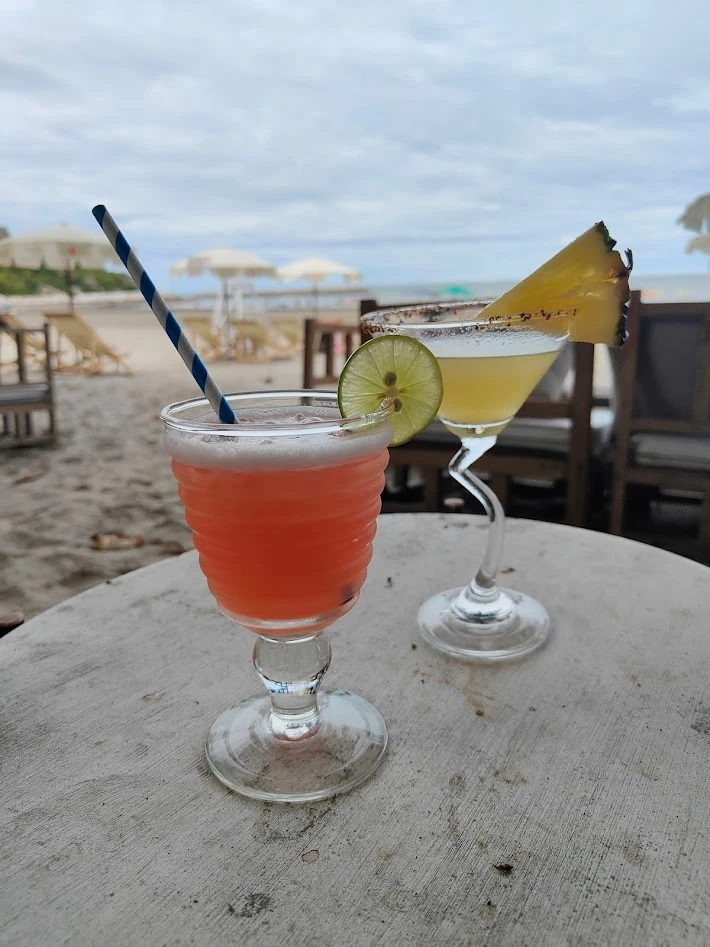 タイ　ホアヒン　SUP マリンスポーツ　Pineapple Surf Club