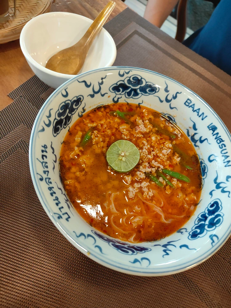 Baan Langsuan Bangkok ヌードル