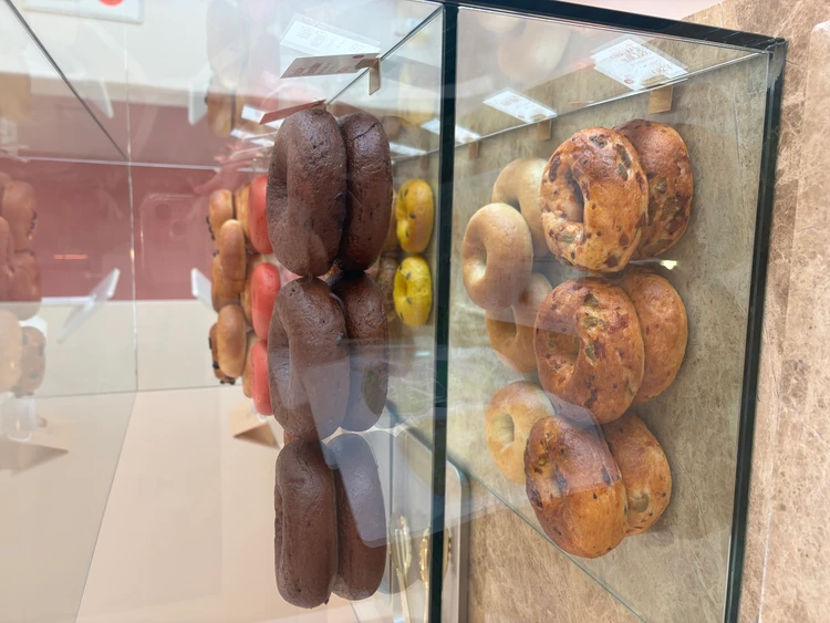 食べて綺麗に！病みつき米粉のもちもちベーグル_3_1