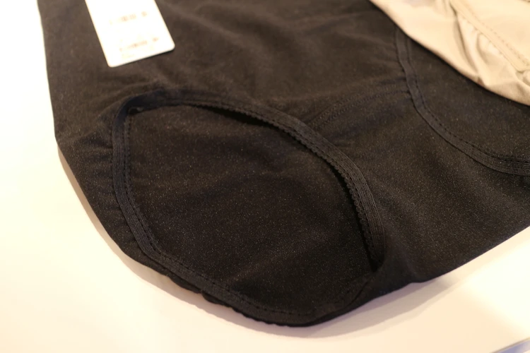 ブラデリス ガードル そのまま履ける