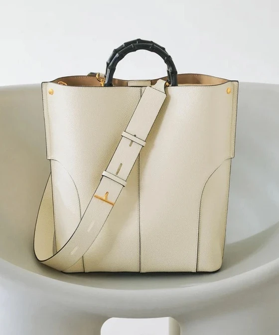 ロペ エポール BAMBOO BAG Large オフホワイト