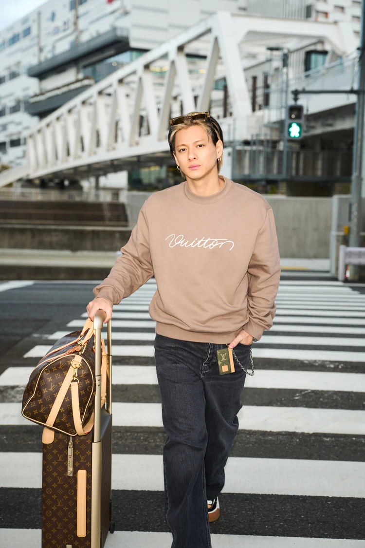 平野紫耀 ルイ・ヴィトン エアポートスタイル2
